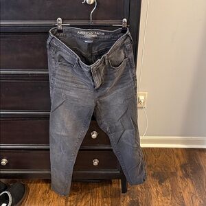 American Eagle Outfitters Women’s Dark Gray Skinny Jeans